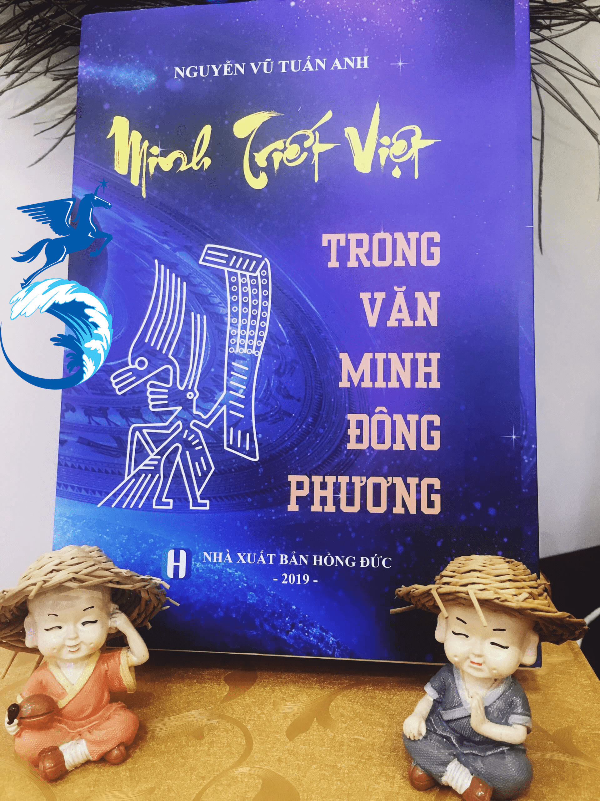 minh-triet-viet-trong-van-minh-dong-phuong.png
