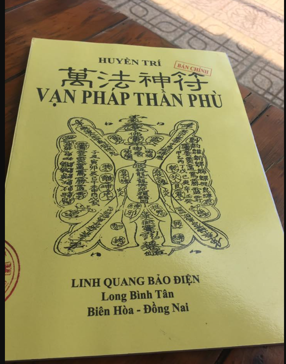 van-phap-than-phu-phap-su-huyen-tri.png